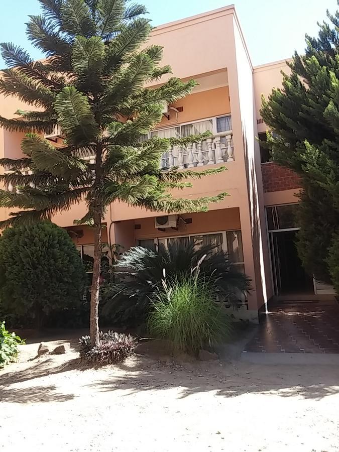 Mwiluzi Motel Ltd Lusaka Dış mekan fotoğraf