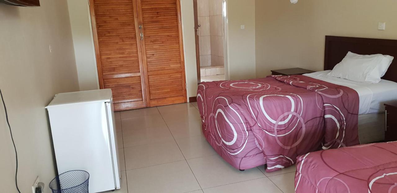 Mwiluzi Motel Ltd Lusaka Dış mekan fotoğraf